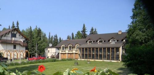 7 Gables Inn and Suites