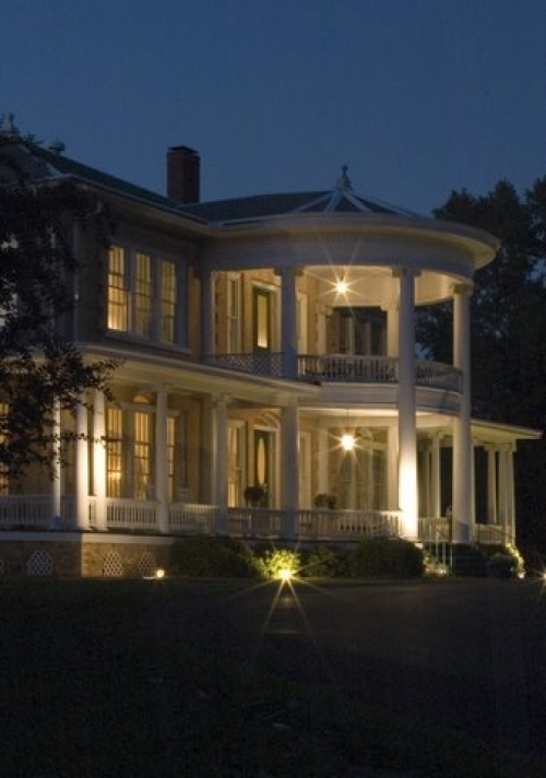 Abingdon Manor Inn and Restaurant