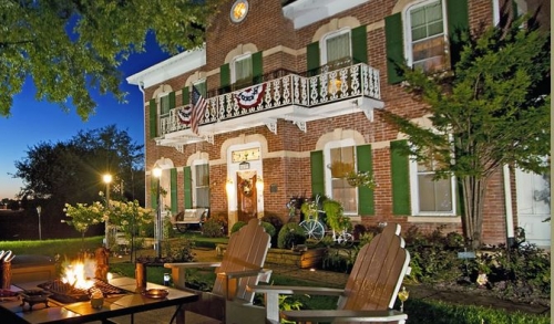 Cloran Mansion Bed and Breakfast