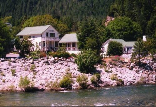 Downieville River Inn