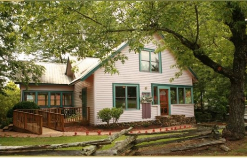 Evergreen Cottage Inn Evergreen Cottage Inn