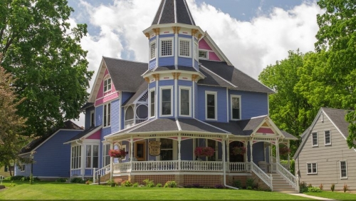 Historic Hutchinson House B&B