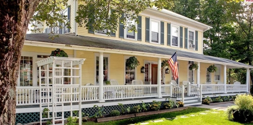 Holbrook House Bed and Breakfast