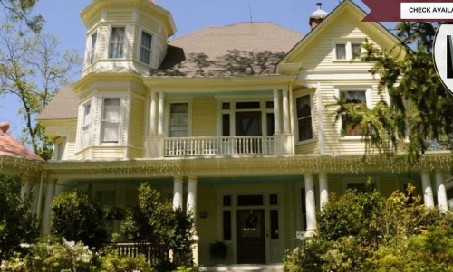 Mistletoe Bough Manor