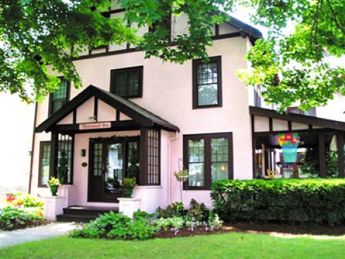 Rosewood Inn Rosewood Inn