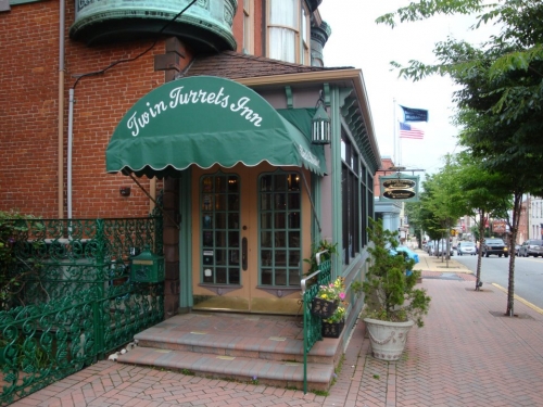 Twin Turrets Inn